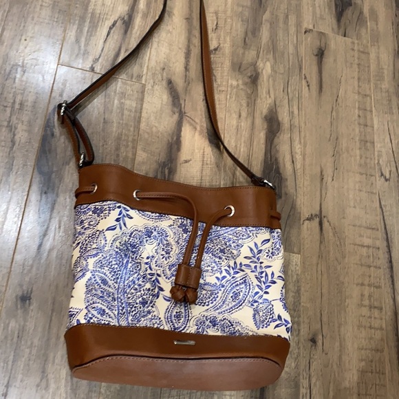 Bag - Picture 2 of 13